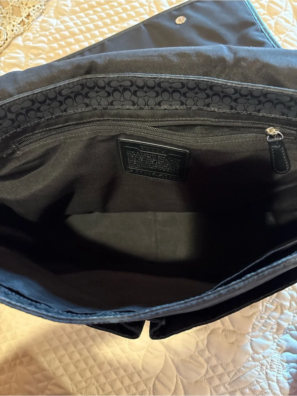 Coach Signature Hudson Commuter Laptop Messenger Bag (Style F77004) men’s unisex